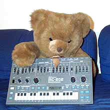 Regardez comme elle est belle. Ici les contr&ocirc;les du VCO... 